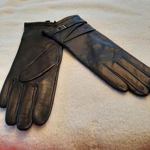 Ladies accessories - Picture 5 of 5